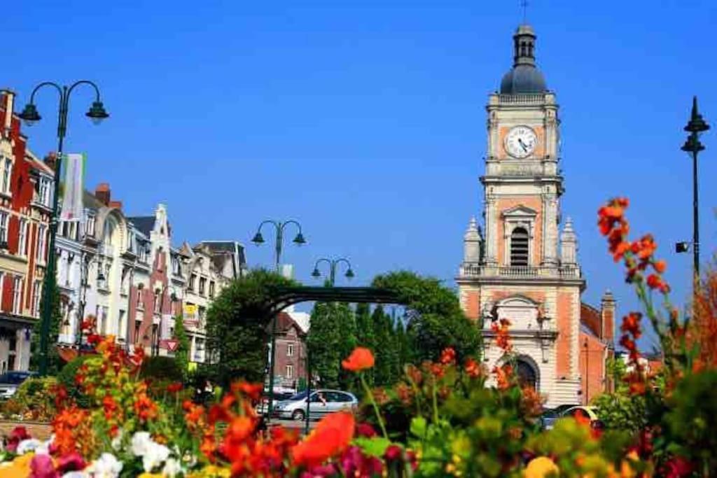 Апартаменты Terrils Jumeaux, Train Lens - Paris Trajet D'Environ 1 Heure 10 Minutes Экстерьер фото